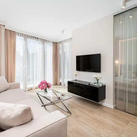 Glossy M54 كراكوفيا