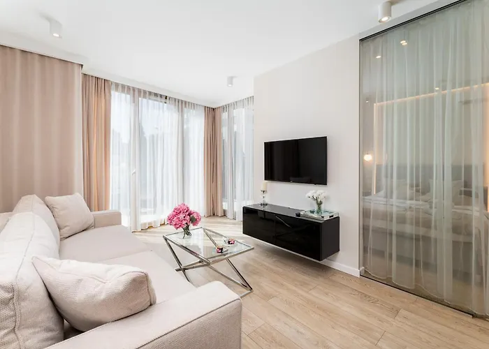 Glossy M54 كراكوفيا